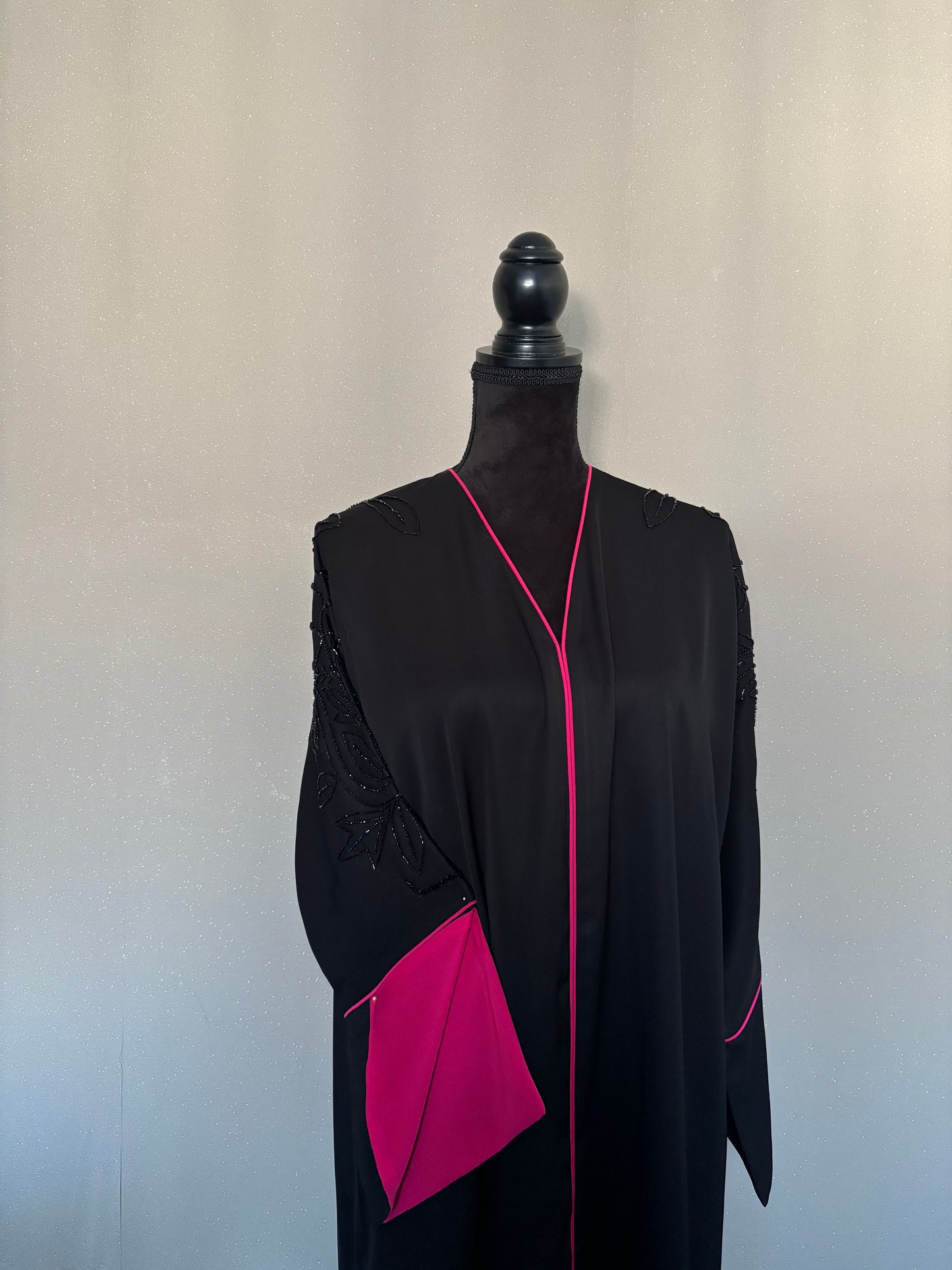 𝗣𝗿𝗲-𝗢𝗿𝗱𝗲𝗿 𝟮𝟬-𝟬𝟰: Safiya Abaya